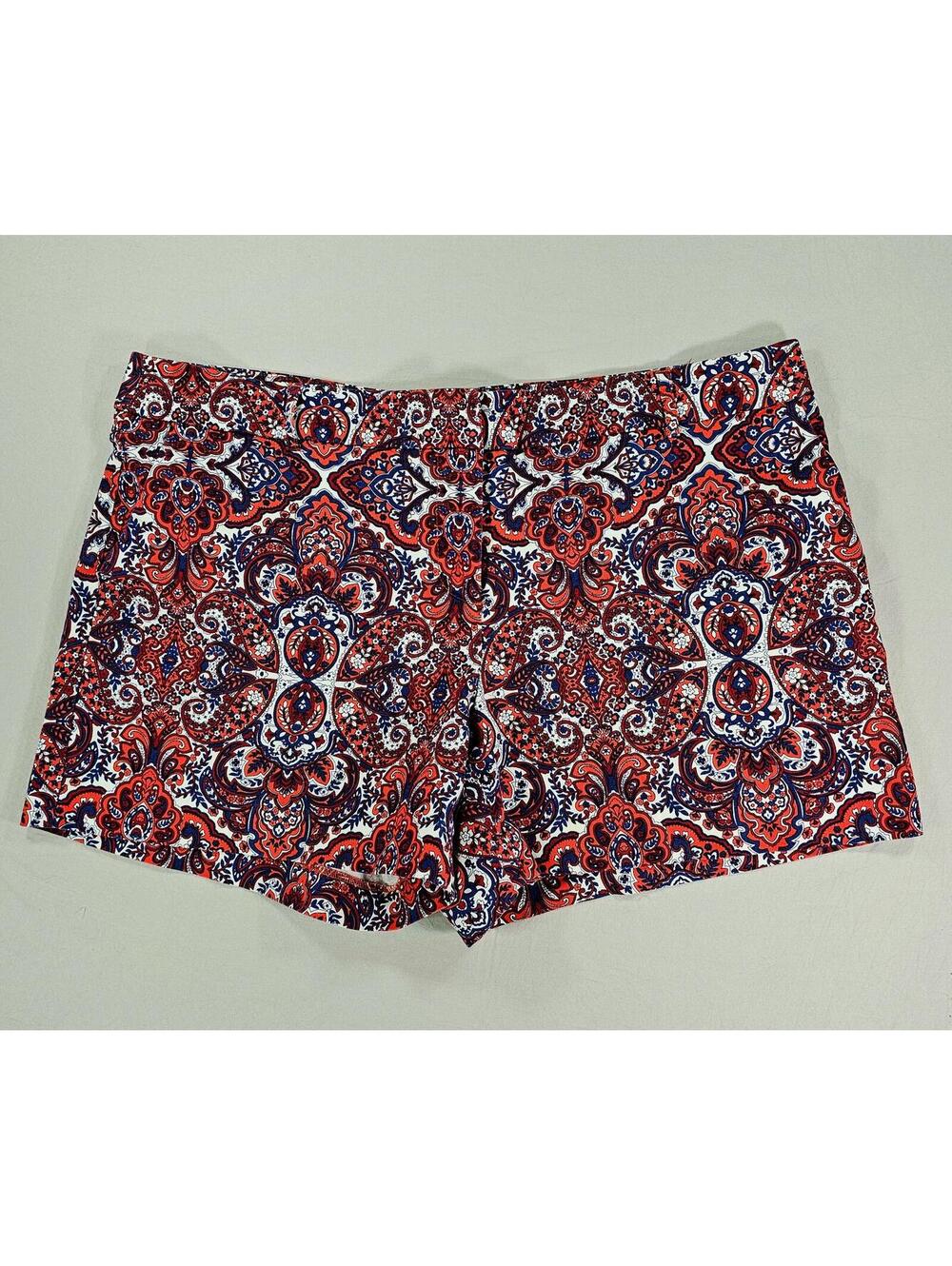 Saint Tropez West Women's Patterned Shorts - Size 14